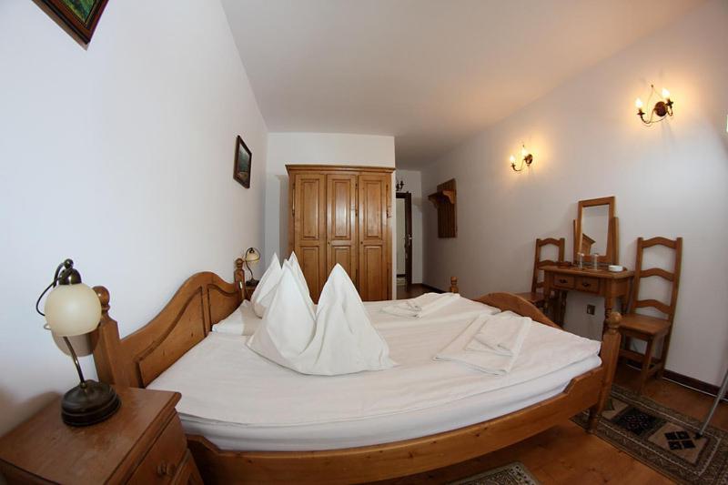Pensiunea Vraja Muntelui Arieşeni 部屋 写真