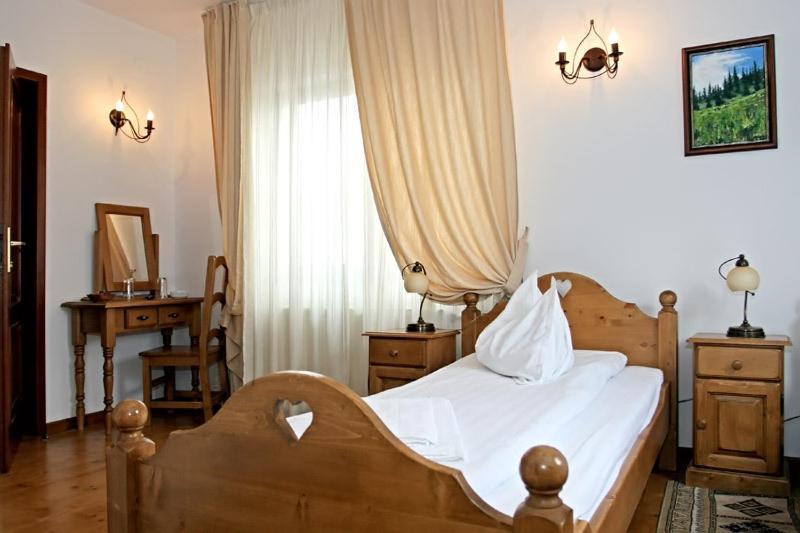 Pensiunea Vraja Muntelui Arieşeni 部屋 写真
